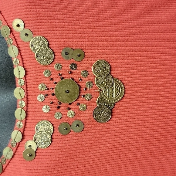 Pout Shirt woman's size XL - Picture 10 of 12